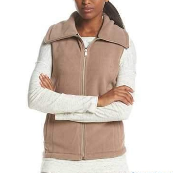 Calvin Klein Jackets & Blazers - Calvin Klein Performance fleece zip vest